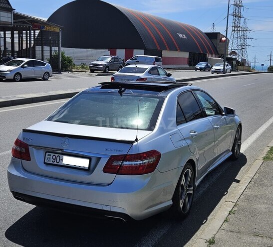 Mercedes E 350 d 2010, 258,000 km - 3.0 л - Bakı