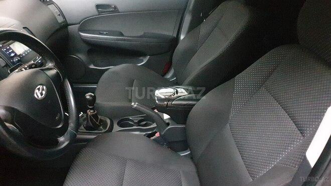 Hyundai i30 2009, 260,000 km - 1.4 l - Gəncə