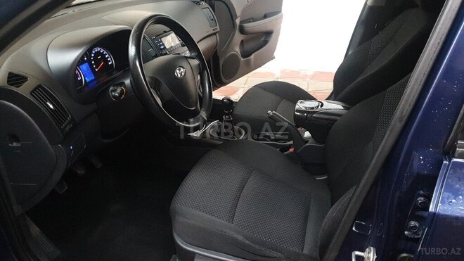 Hyundai i30 2009, 260,000 km - 1.4 l - Gəncə