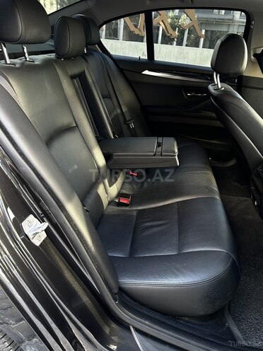 BMW 520 2014, 205,000 km - 2.0 л - Bakı