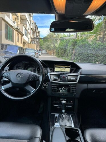 Mercedes E 220 d 2010, 255,000 km - 2.2 l - Bakı