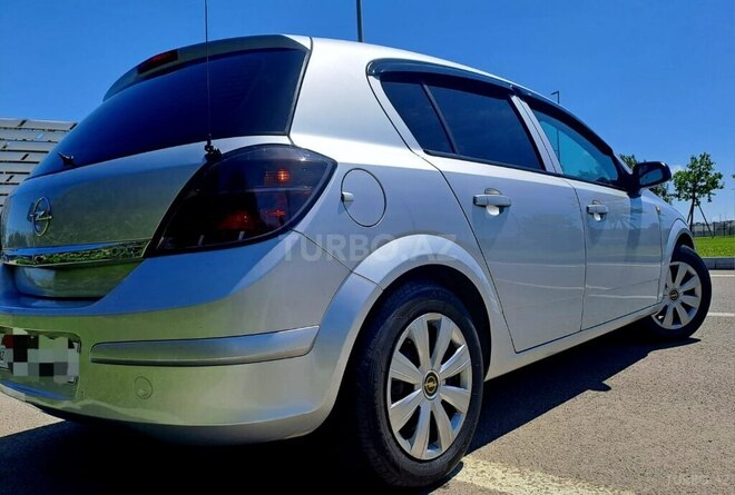 Opel Astra 2009, 185,000 km - 1.4 l - Bakı