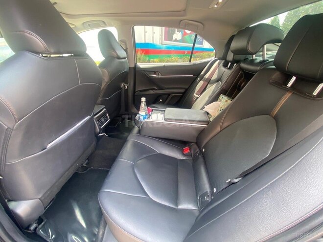 Toyota Camry 2019, 180,000 km - 2.5 l - Bakı