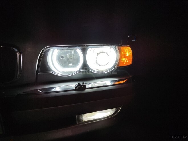 BMW 735 1998, 400,000 km - 3.5 l - Bakı
