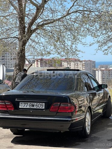 Mercedes E 320 1999, 452,460 km - 3.2 л - Bakı