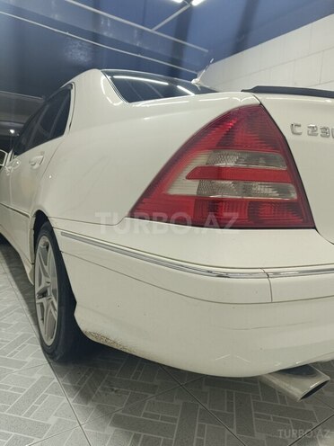 Mercedes C 230 2005, 293,000 km - 2.3 л - Bakı