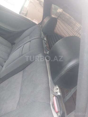 Mercedes E 220 d 1999, 125,550 km - 2.2 л - Bakı