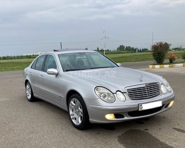 Mercedes E 240 2003, 285,000 km - 2.4 l - Bakı