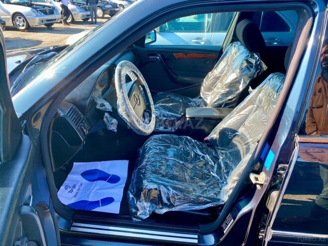 Mercedes C 240 1998, 300,000 km - 2.4 л - Bakı