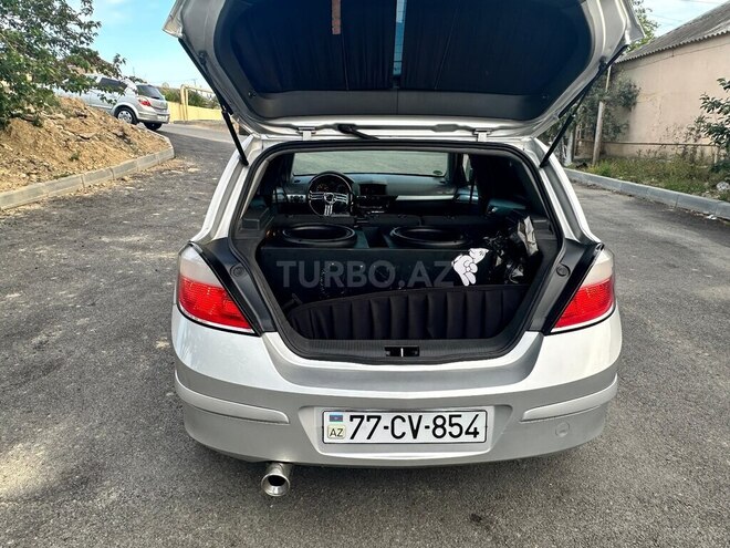 Opel Astra 2004, 290,000 km - 1.6 l - Bakı