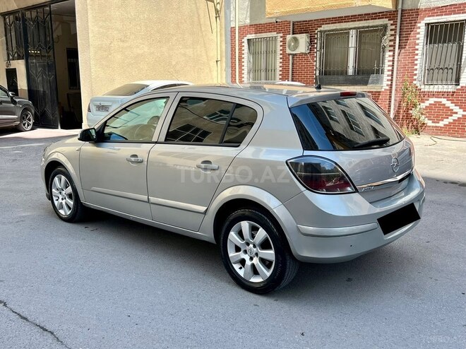 Opel Astra 2007, 211,000 km - 1.3 л - Bakı