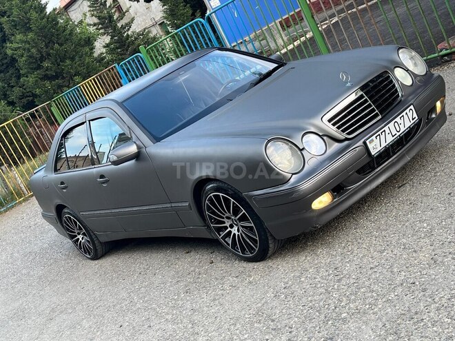 Mercedes E 240 2001, 362,800 km - 2.4 l - Sumqayıt