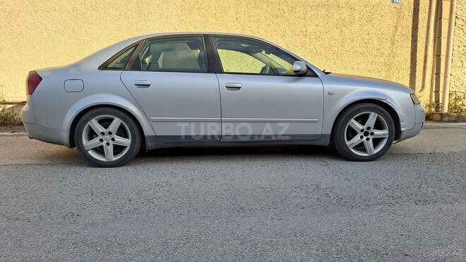Audi A4 2002, 370,999 km - 1.8 l - Bakı