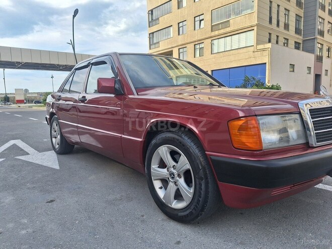 Mercedes 190 1991, 300,366 km - 2.0 l - Sumqayıt