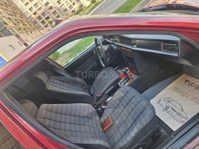 Mercedes 190 1991, 300,366 km - 2.0 l - Sumqayıt