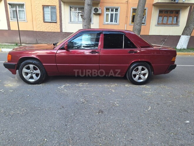 Mercedes 190 1991, 300,366 km - 2.0 l - Sumqayıt