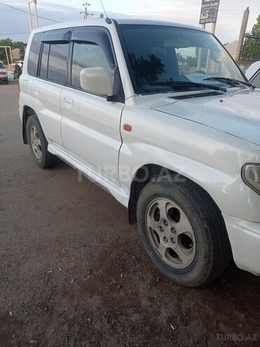 Mitsubishi Pajero io 2000, 235,000 km - 1.8 л - Şəmkir
