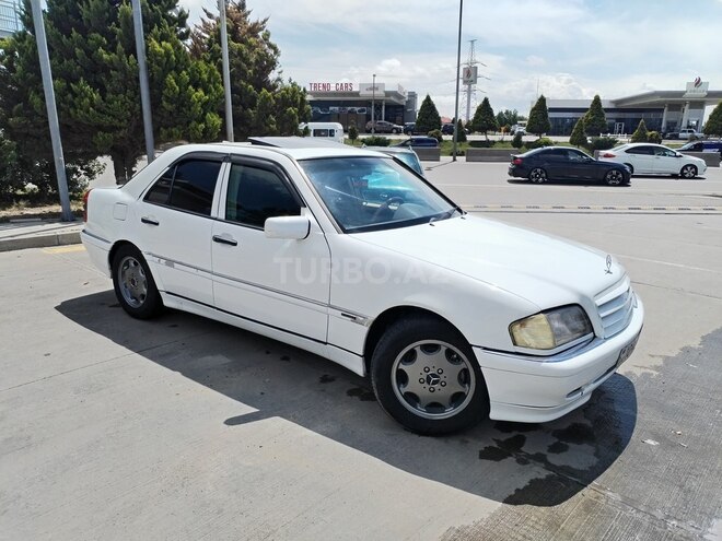 Mercedes C 230 1997, 213,456 km - 2.3 l - Xırdalan