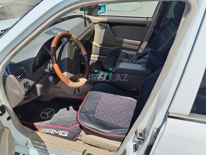 Mercedes C 230 1997, 213,456 km - 2.3 l - Xırdalan