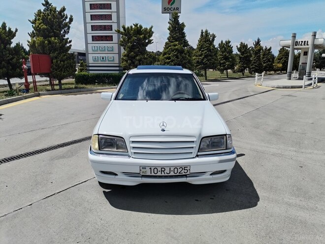 Mercedes C 230 1997, 213,456 km - 2.3 l - Xırdalan