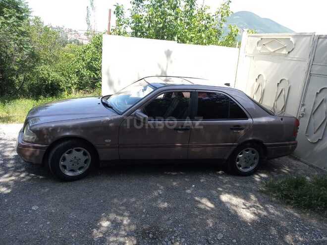 Mercedes C 180 1995, 285,476 km - 1.8 л - Şəki