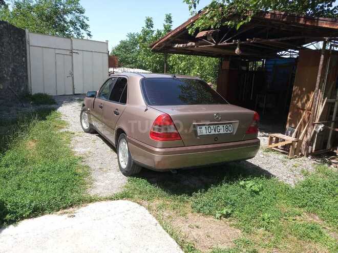 Mercedes C 180 1995, 285,476 km - 1.8 л - Şəki