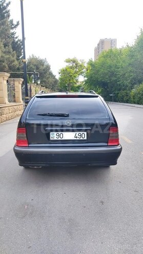 Mercedes C 220 d 2000, 355,800 km - 2.2 l - Bakı
