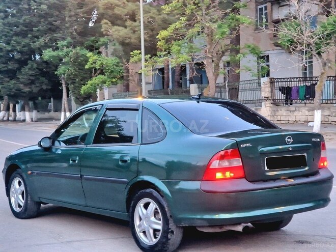 Opel Vectra 1996, 324,500 km - 2.0 l - Bakı