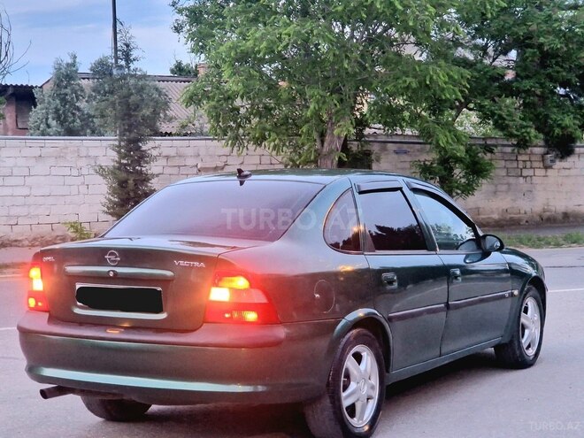 Opel Vectra 1996, 324,500 km - 2.0 l - Bakı