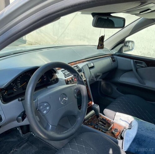 Mercedes E 240 1999, 284,000 km - 2.4 l - Tərtər