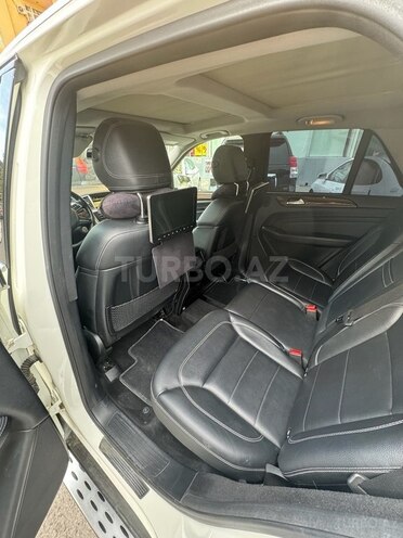 Mercedes ML 350 4MATIC 2011, 230,000 km - 3.5 l - Bakı