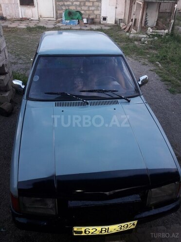 Moskvich 2141 1991, 450,450 km - 1.6 л - Yevlax
