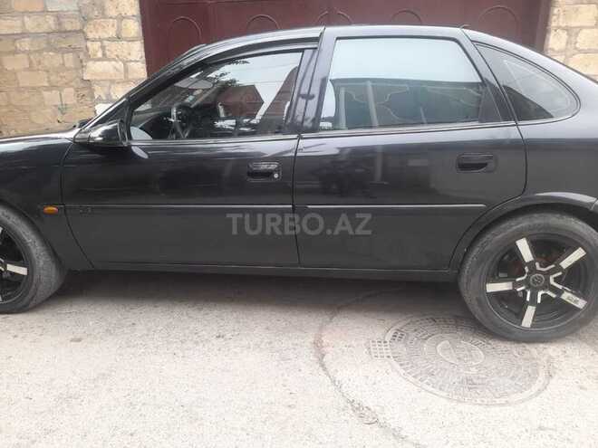 Opel Vectra 1997, 365,000 km - 1.8 l - Beyləqan
