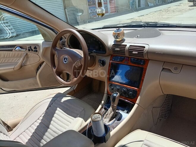Mercedes C 240 2000, 120,000 km - 2.4 l - Bakı