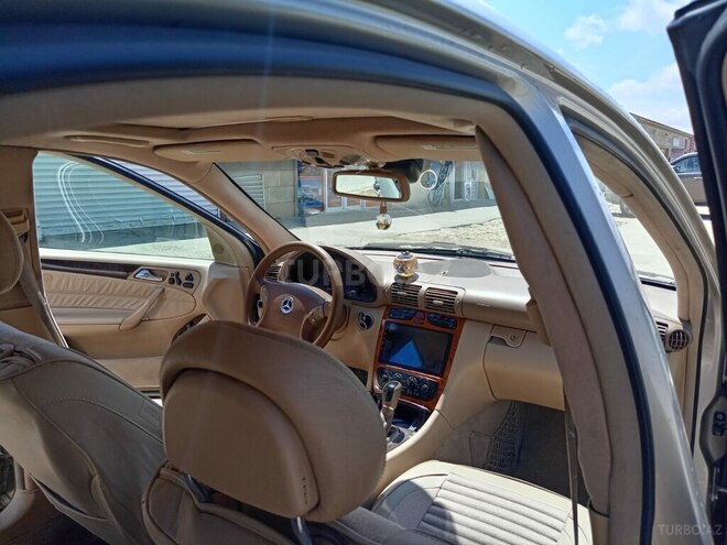 Mercedes C 240 2000, 120,000 km - 2.4 l - Bakı
