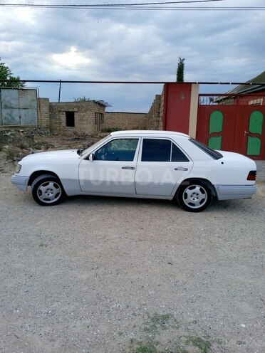 Mercedes E 200 1995, 610,000 km - 2.0 l - Bakı