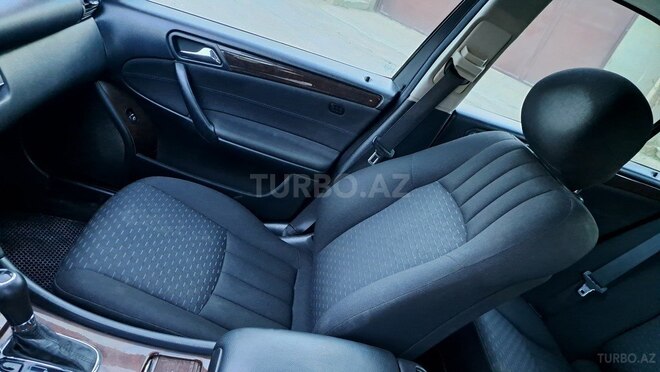 Mercedes C 230 2005, 273,000 km - 2.5 l - Bakı