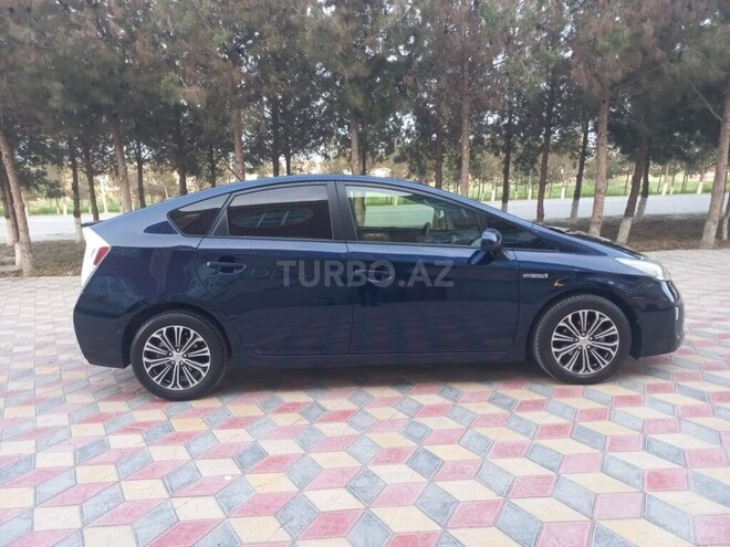 Toyota Prius 2012, 186,500 km - 1.8 l - Şirvan