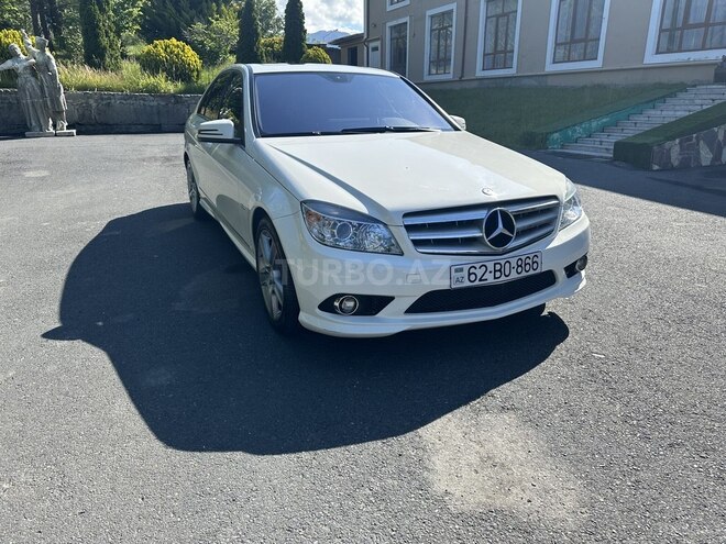 Mercedes C 300 2010, 277,300 km - 3.0 l - Zaqatala