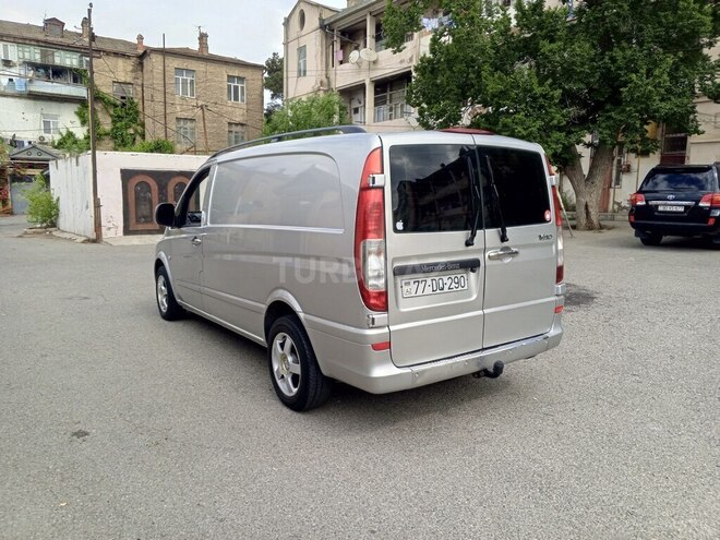 Mercedes Vito 111