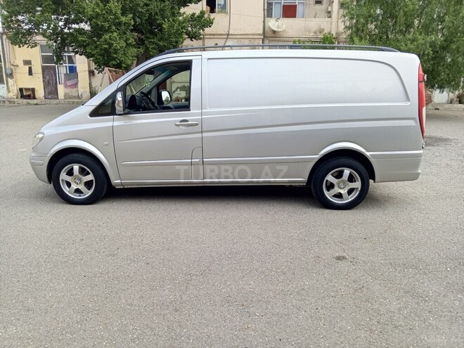 Mercedes Vito 111