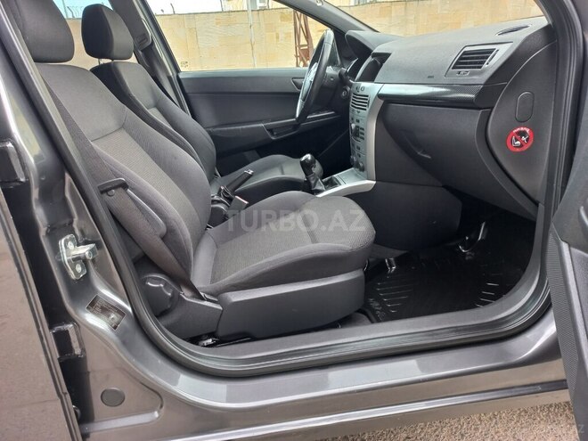 Opel Astra 2009, 218,000 km - 1.4 l - Bakı