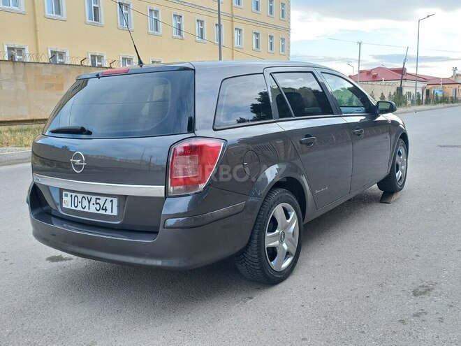 Opel Astra 2009, 218,000 km - 1.4 l - Bakı