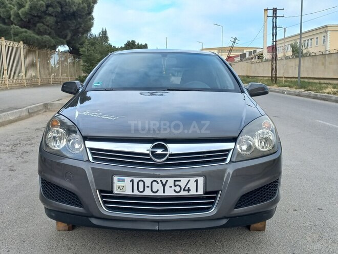 Opel Astra 2009, 218,000 km - 1.4 l - Bakı