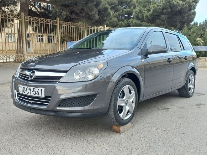 Opel Astra 2009, 218,000 km - 1.4 l - Bakı