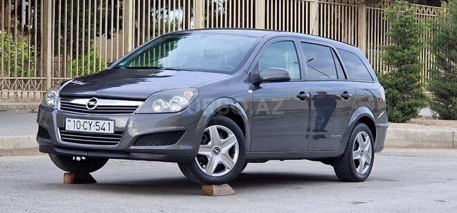 Opel Astra 2009, 218,000 km - 1.4 l - Bakı