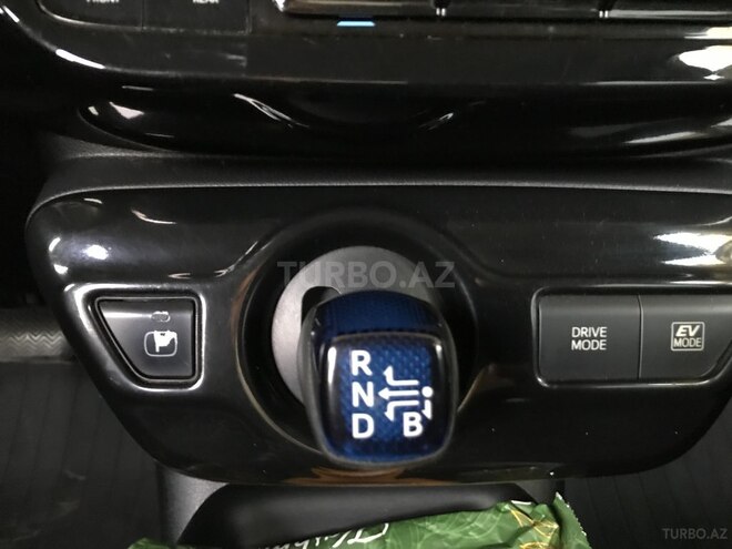 Toyota Prius 2016, 209,215 km - 1.8 l - Bakı