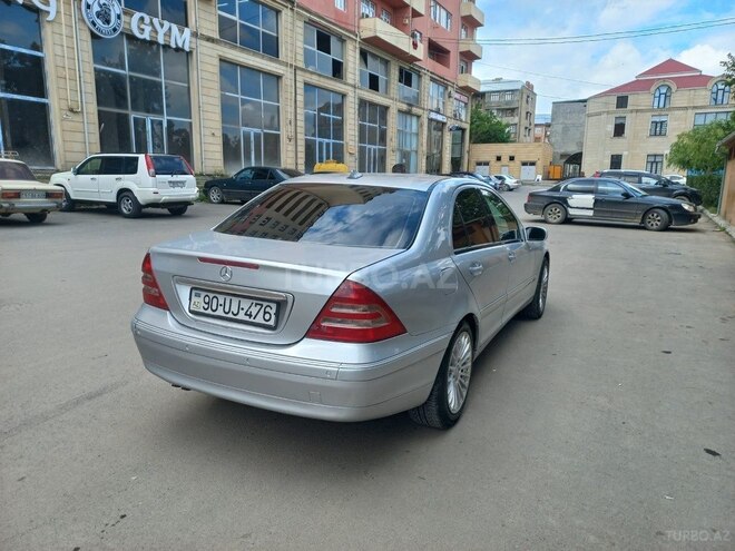 Mercedes C 240 2001, 472,839 km - 2.6 l - Gəncə