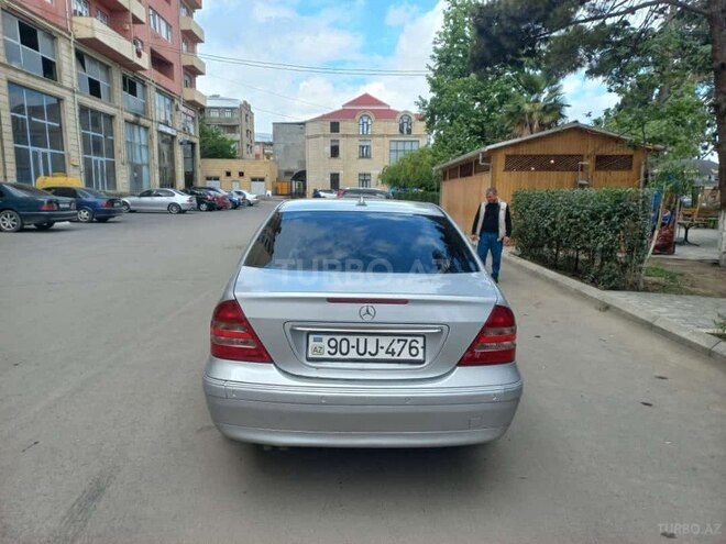 Mercedes C 240 2001, 472,839 km - 2.6 l - Gəncə