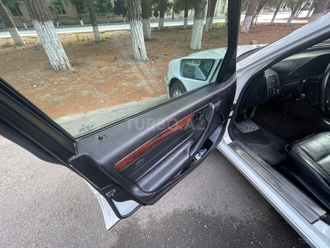 Mercedes C 240 2000, 345,000 km - 2.4 л - Bakı